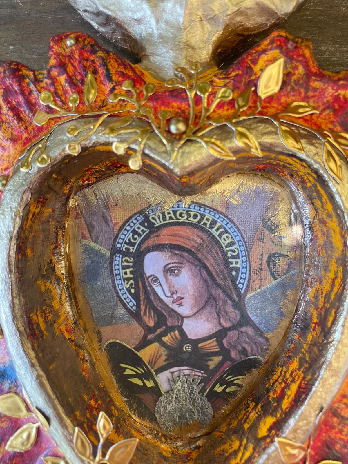 EX VOTO MARIE MADELEINE ROUGE - VICTORIA