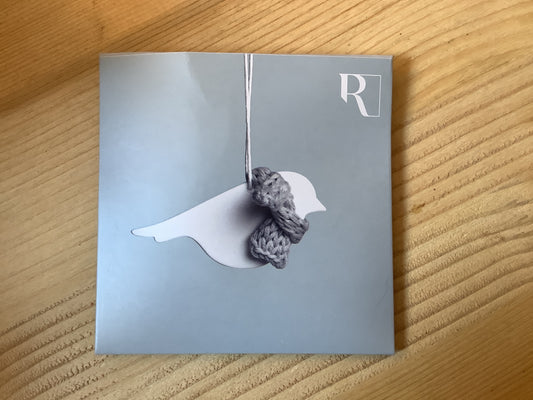 ORNEMENT PORCELAINE + ÉCHARPE - RADER DESIGN STORIES