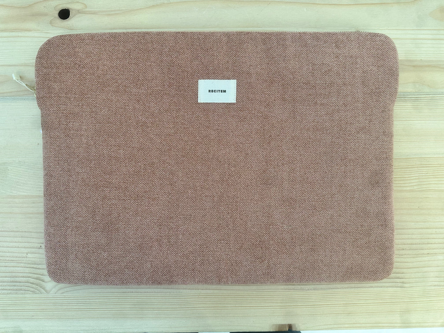 HOUSSE ORDINATEUR 16 POUSSES - RECITEM