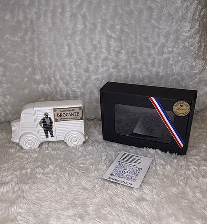 CAMION EN PLÂTRE - HY LE BROCANTEUR 2