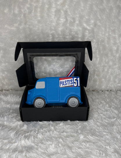 CAMION EN PLÂTRE - HY PASTIS