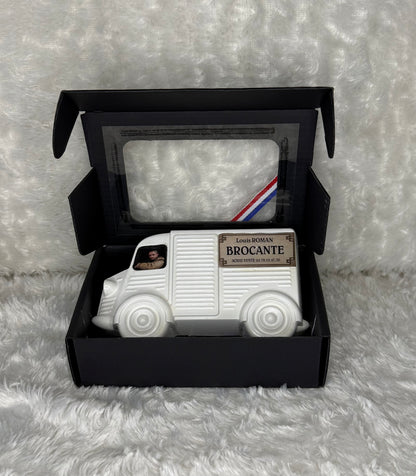 CAMION EN PLÂTRE - HY LE BROCANTEUR 1