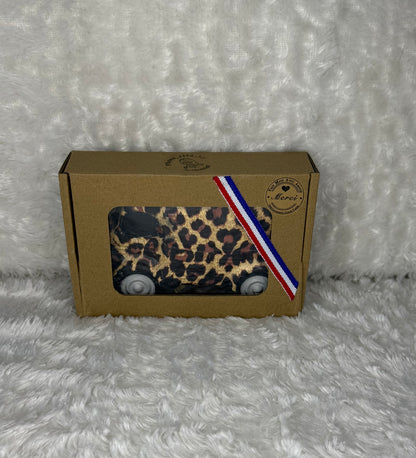 CAMION EN PLÂTRE - HY LEOPARD