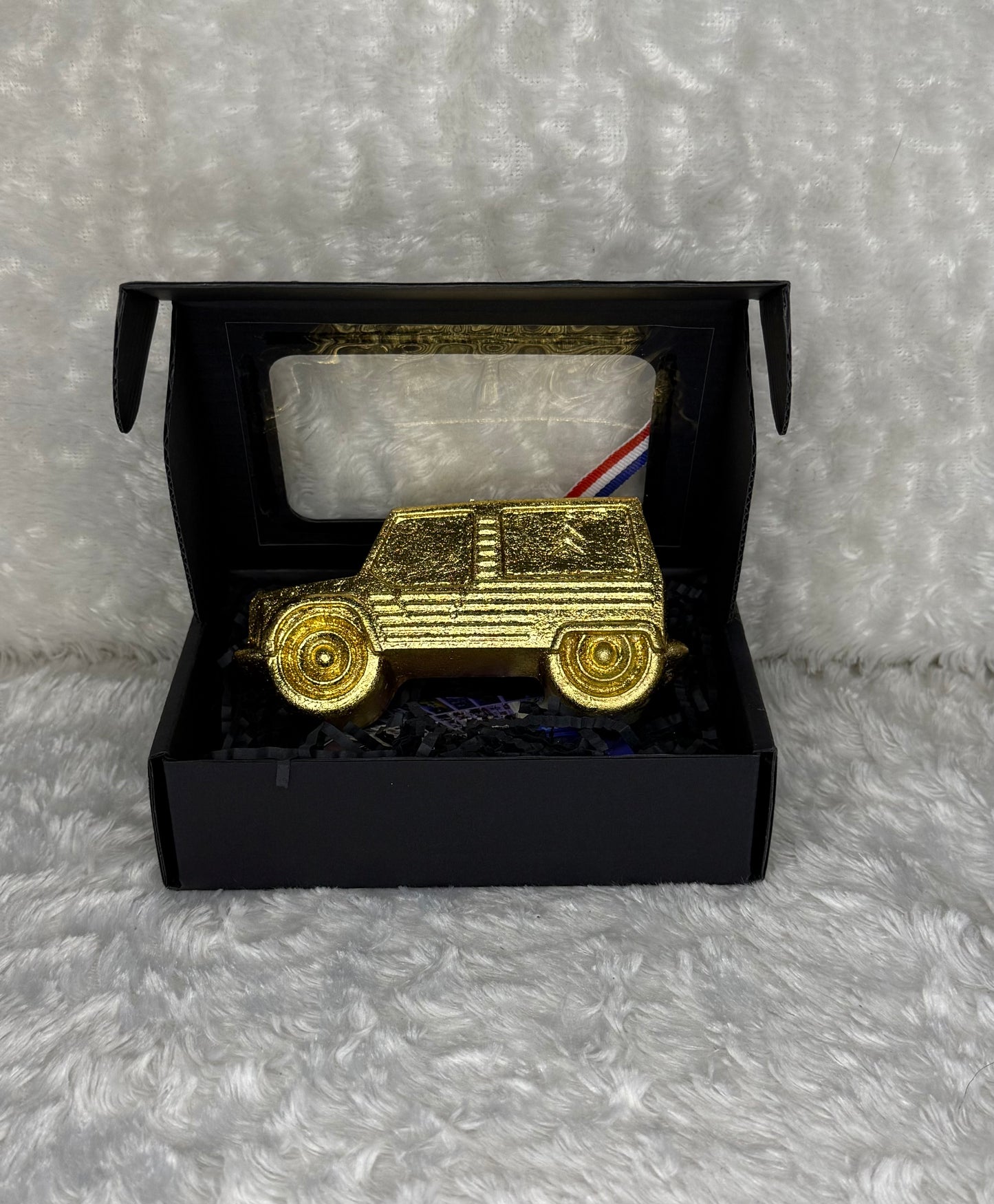CAMIONS EN PLÂTRE - MEHARI FEUILLE D'OR
