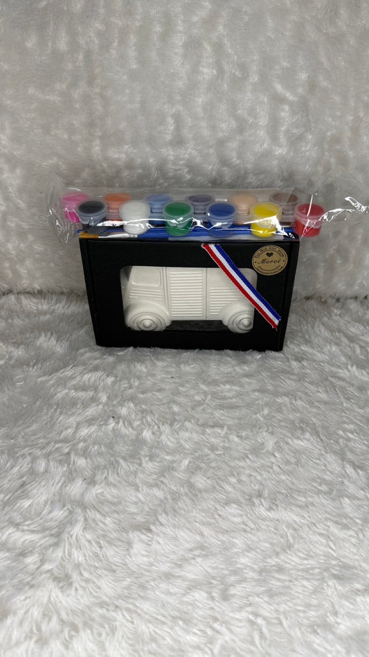 CAMION EN PLÂTRE - HY A PEINDRE