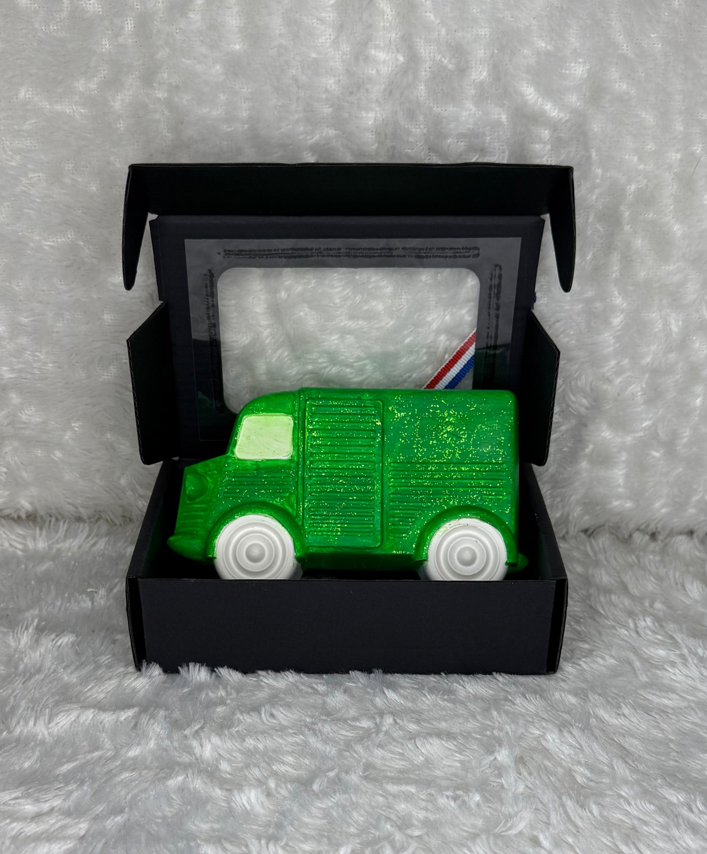 CAMION EN PLÂTRE - HY VERT & PAILLETTES