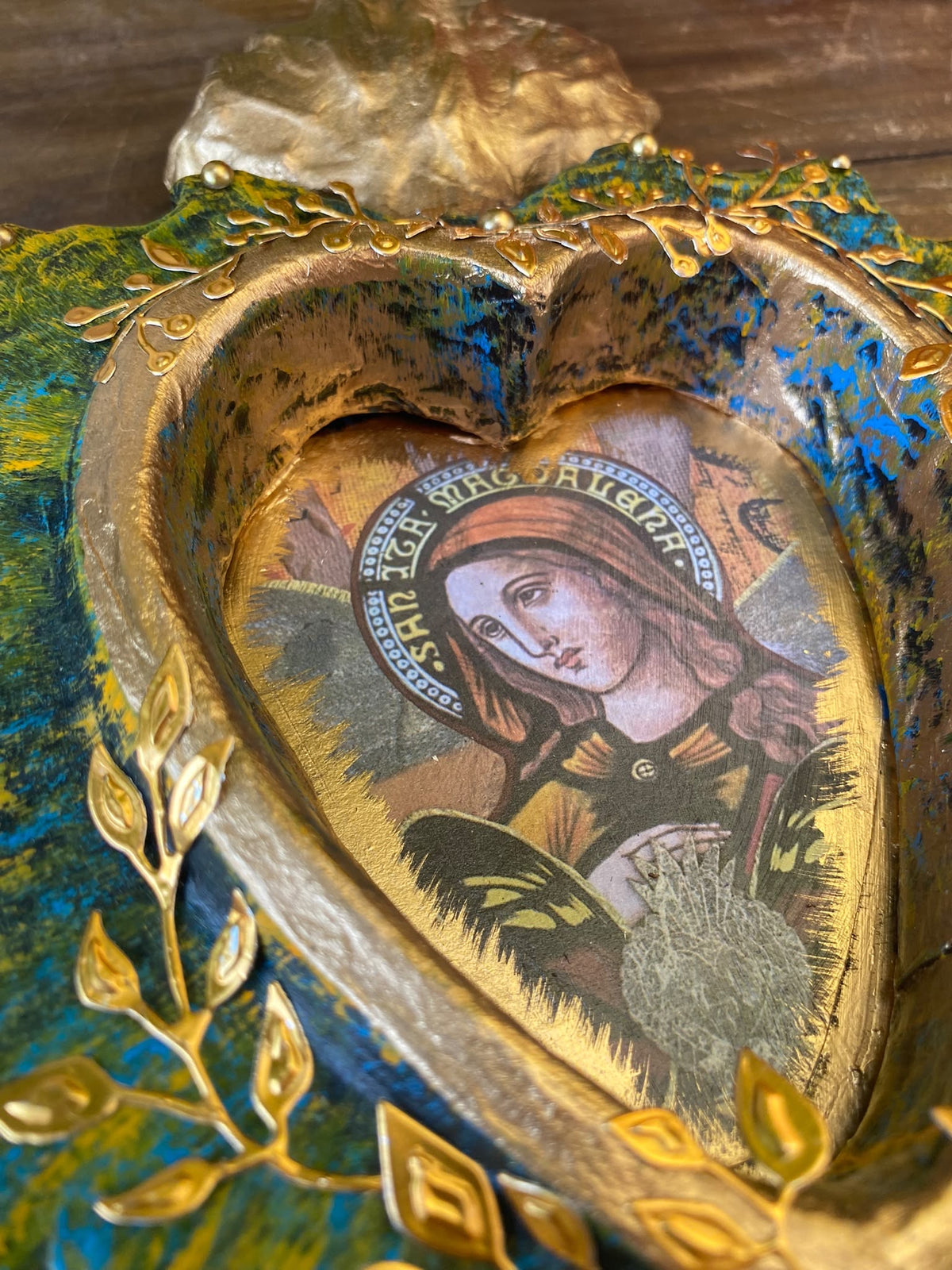 EX VOTO MARIE MADELEINE BLEU & JAUNE -  VICTORIA