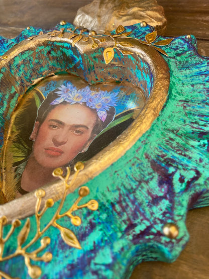 EX VOTO FRIDA CALO TURQUOISE  -  VICTORIA