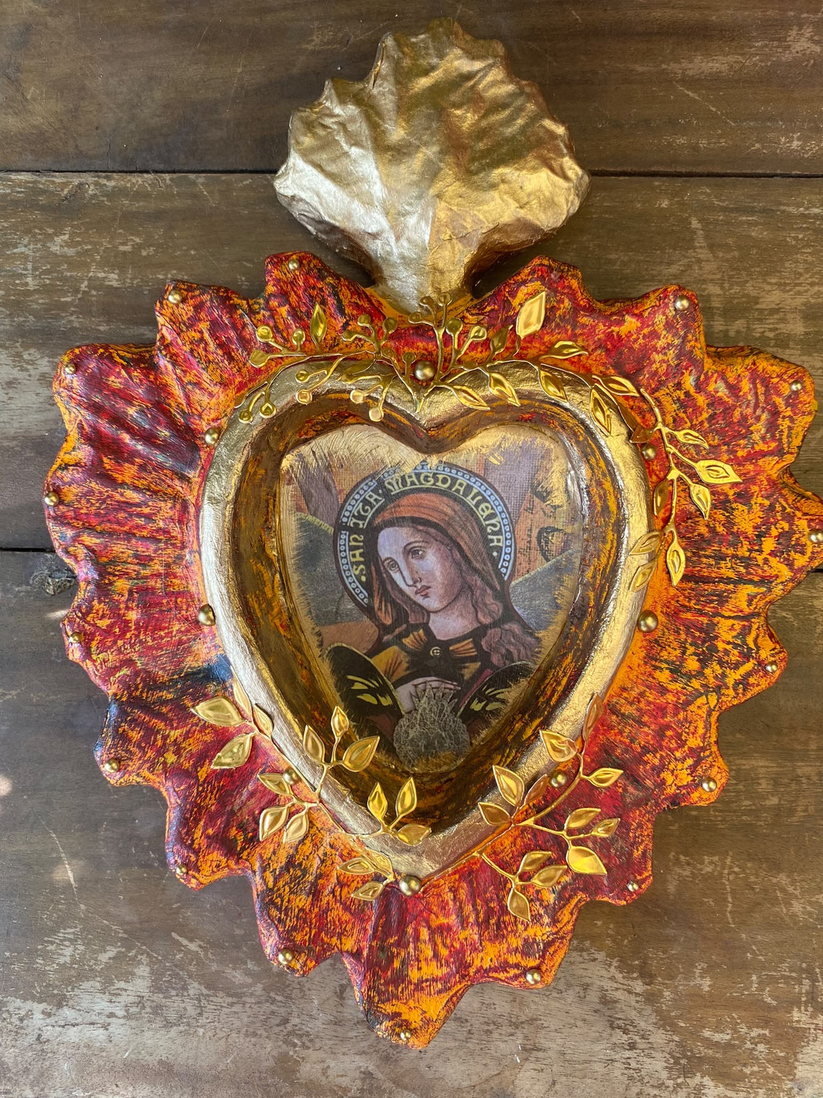 EX VOTO MARIE MADELEINE ROUGE -  VICTORIA