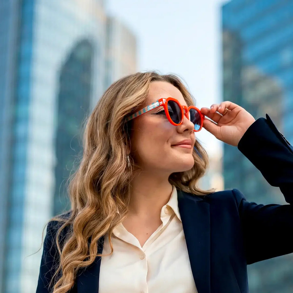 LUNETTES DE SOLEIL " OUT OF OFFICE " - FISURA