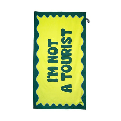 SERVIETTE DE PLAGE I'M NOT A TOURIST - FISURA