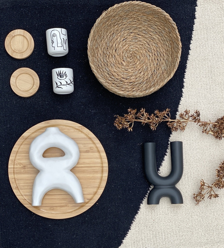 SET DE 4 GOBELETS "ART NOIR" AVEC SOUS-TASSES - OPJET PARIS