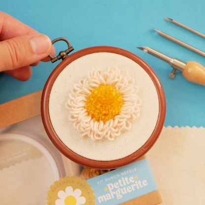 KIT PUNCH NEEDLE - LADY AUTONAUTA