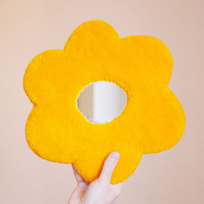 MIROIR DECORATIF EN FORME DE FLEUR - LADY AUTONAUTA